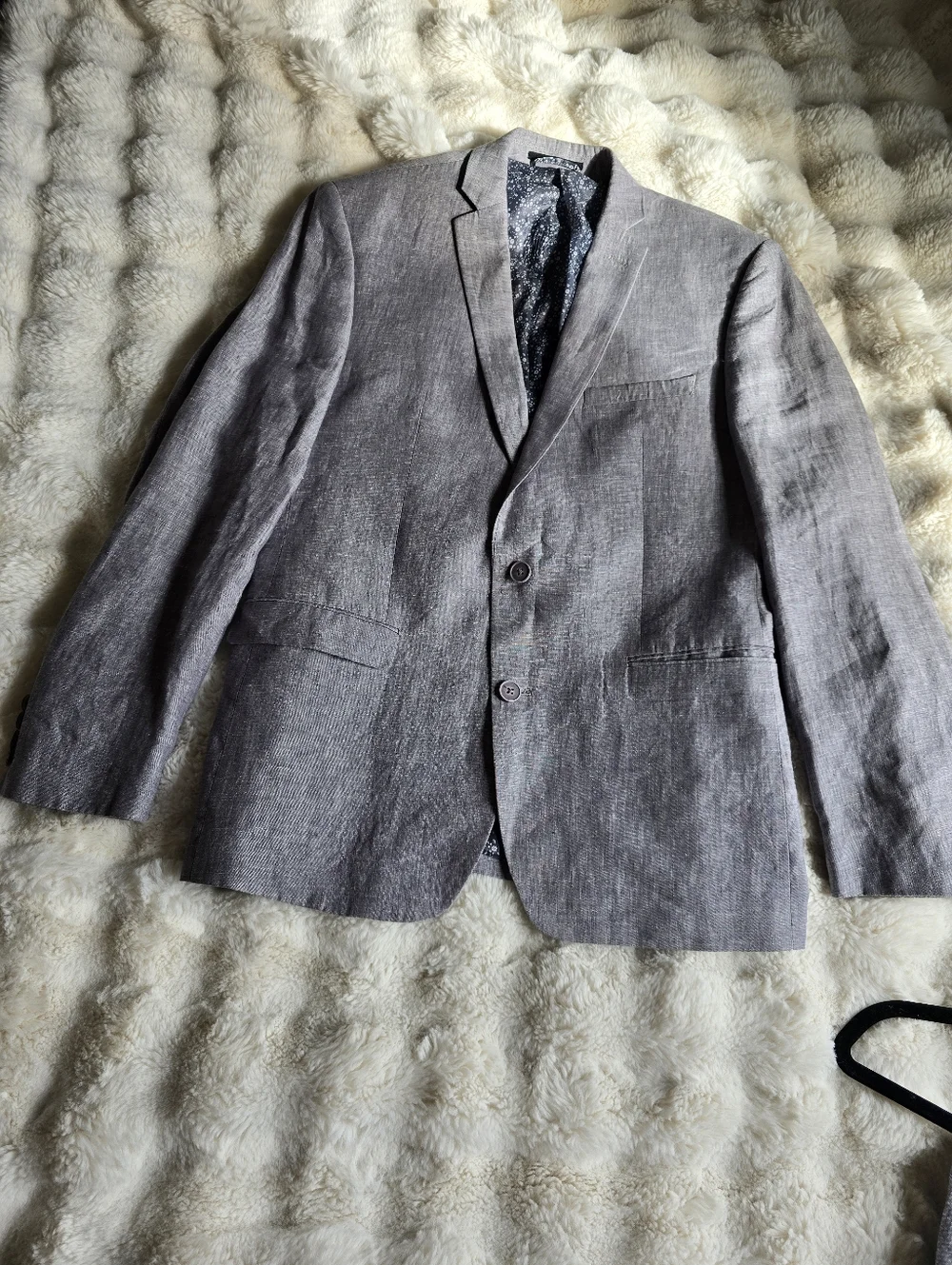 Bar III Men's Gray Linen Suit Set (Jacket 42RPants 3232) - Picture 2 of 9